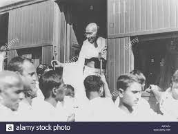 Third Class Train India High Resolution Stock Photography and Images - Alamy